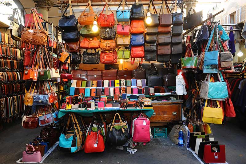 Mercato della Paglia para compras em Florença Mercato della Paglia para compras em Florença