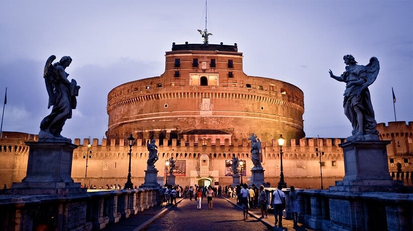Visita ao Castelo de Santo Ângelo em Roma Visita ao Castelo de Santo Ângelo em Roma