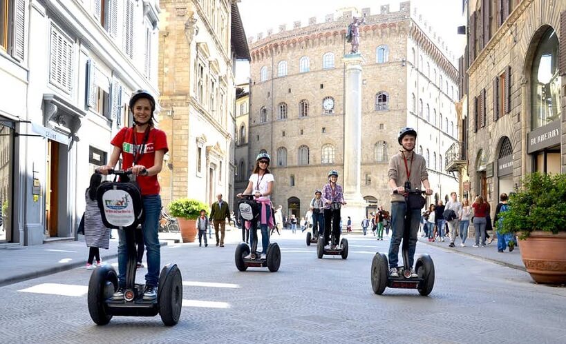 Tour de Segway por Florença a noite Tour de Segway por Florença a noite