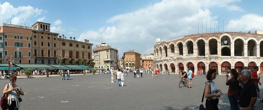 Piazza Brà em Verona Piazza Brà em Verona