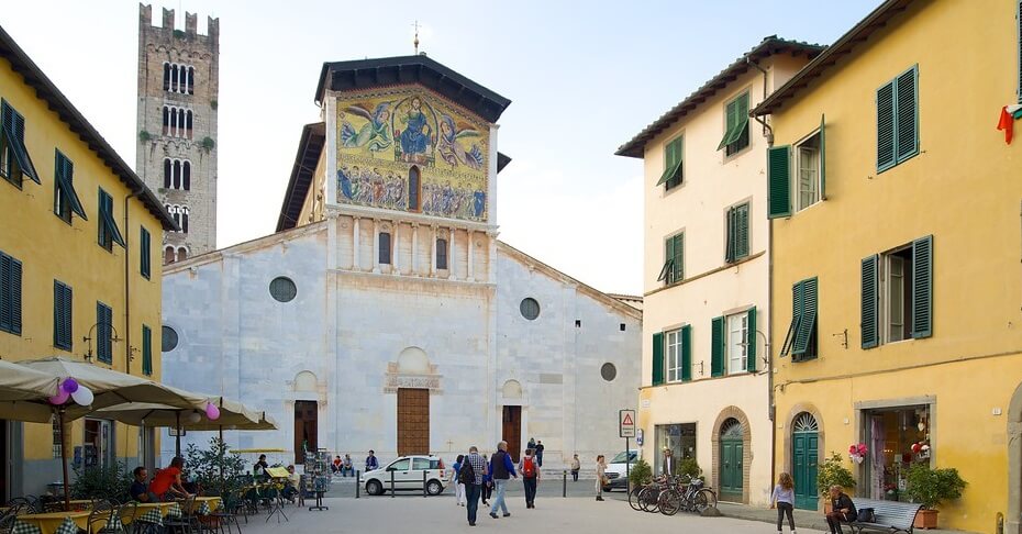 Basílica de São Frediano em Lucca Basílica de São Frediano em Lucca