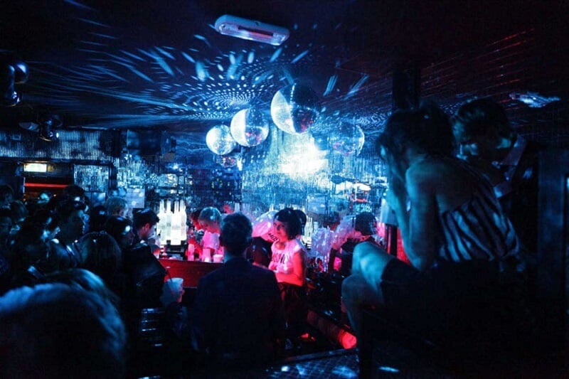 Plastic Club em Milão Plastic Club em Milão